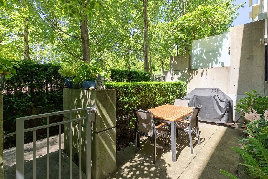 101 426 Beach Crescent Vancouver, BC - 30