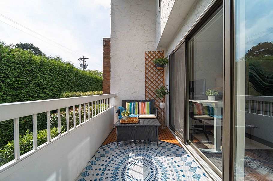 303 2450 Cornwall Avenue Vancouver, BC - 17