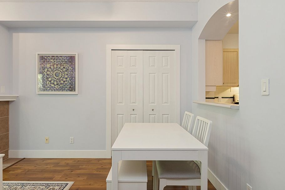 321 3600 Windcrest Drive North Vancouver, BC - 8