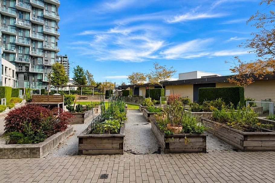 608 8580 River District Crossing Vancouver, BC - 18
