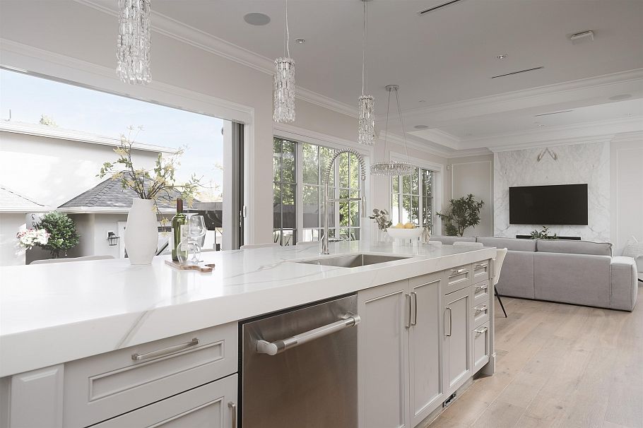 7350 Killarney Street Vancouver, BC - 12