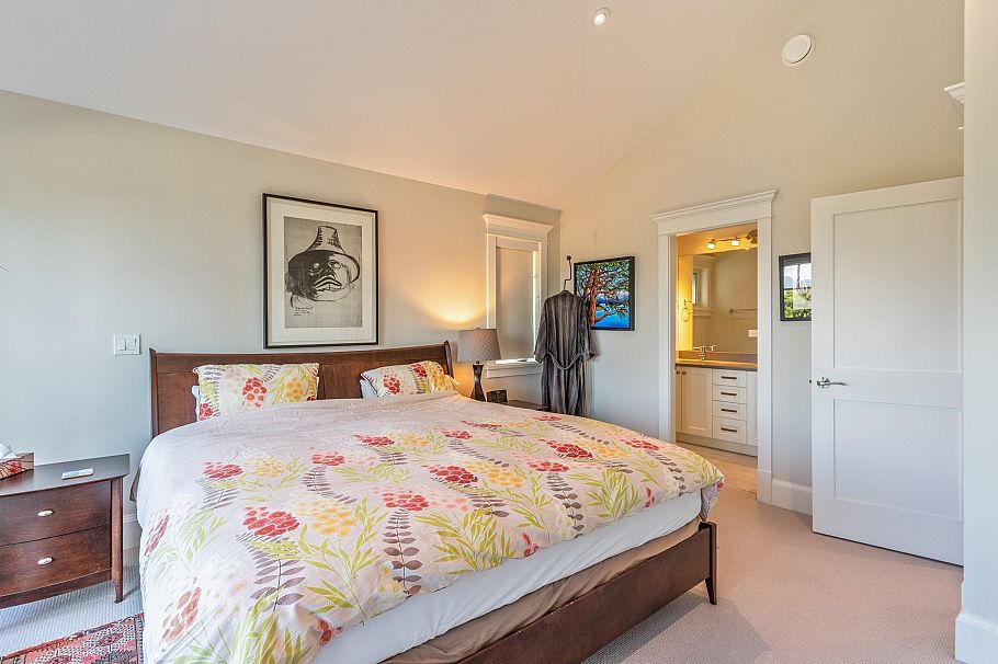 2228 Mahon Avenue North Vancouver, BC - 15