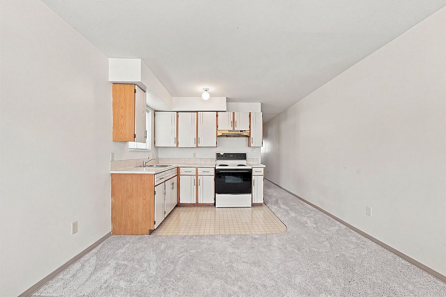1708 Prestwick Drive Vancouver, BC - 32