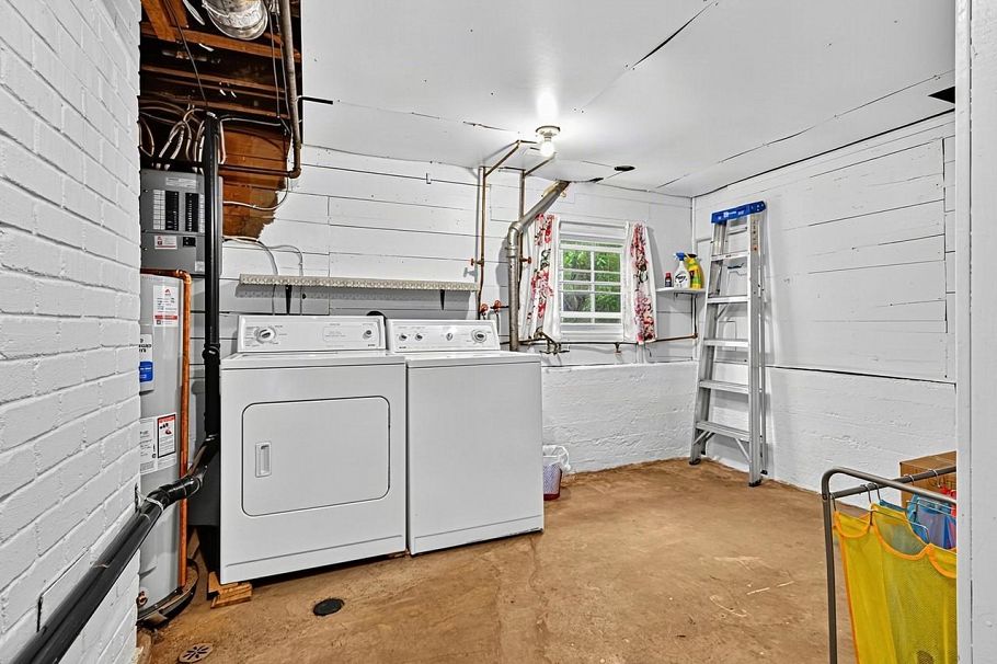 2076 Turner Street Vancouver, BC - 26