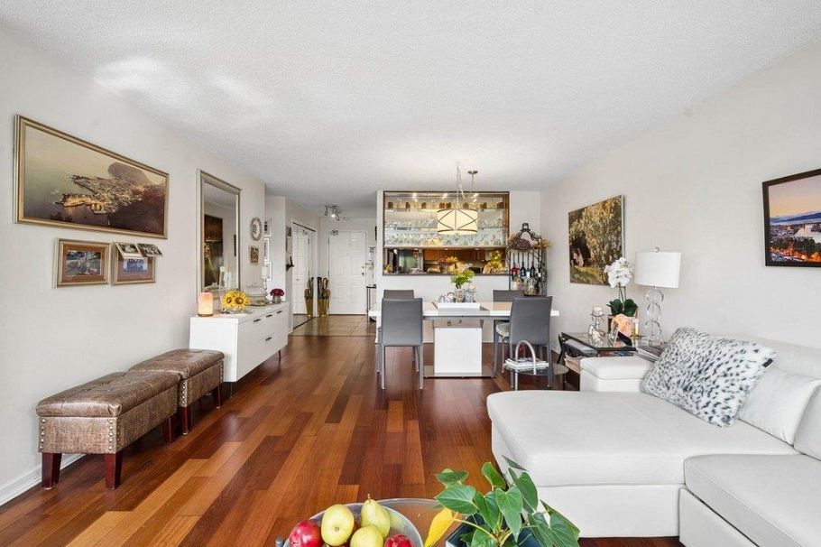 215 456 Moberly Road Vancouver, BC - 4