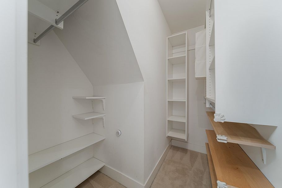 1479 East 20th Avenue Vancouver, BC - 25