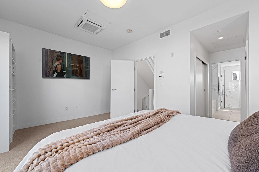 125 649 E 3rd Street North Vancouver, BC - 16