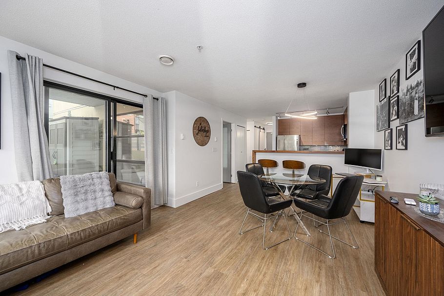 204 124 W 3rd Street North Vancouver, BC - 8
