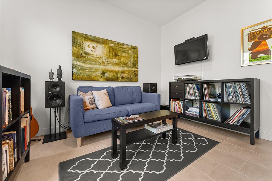 3 307 E 15th Street North Vancouver, BC - 25