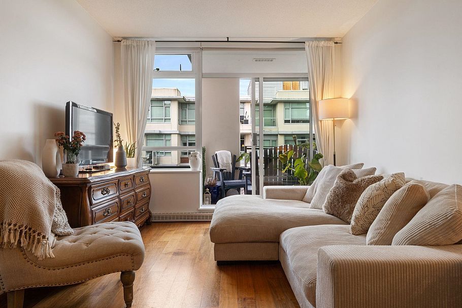 608 2228 W Broadway Vancouver, BC - 10