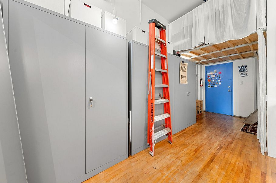 120 2556 E Hastings Street Vancouver, BC - 8