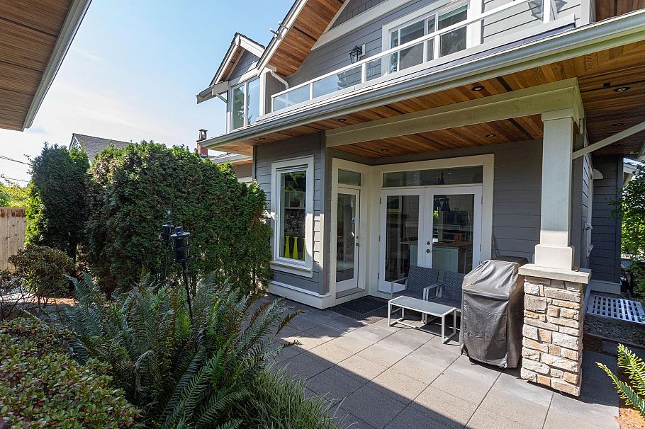 2228 Mahon Avenue North Vancouver, BC - 39