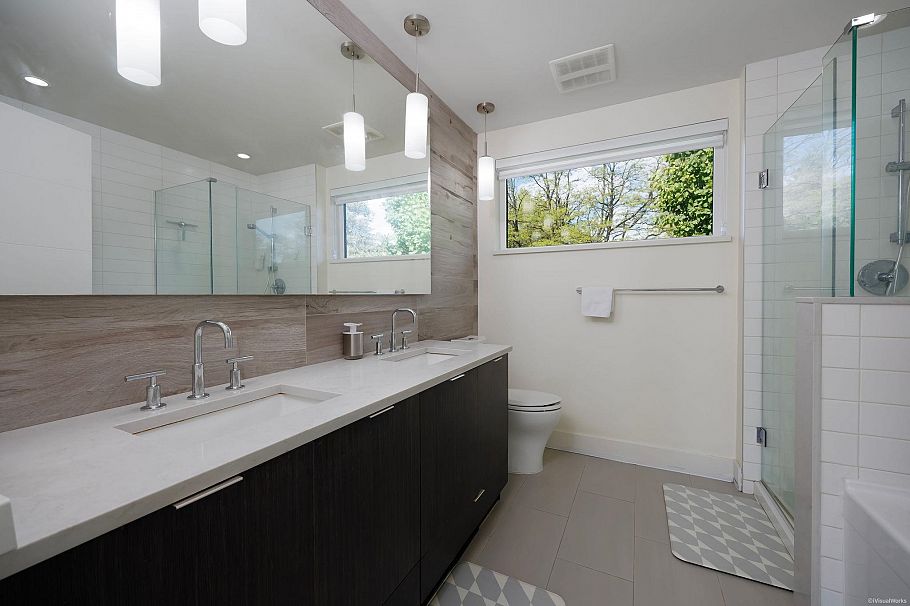 5552 Oak Street Vancouver, BC - 18