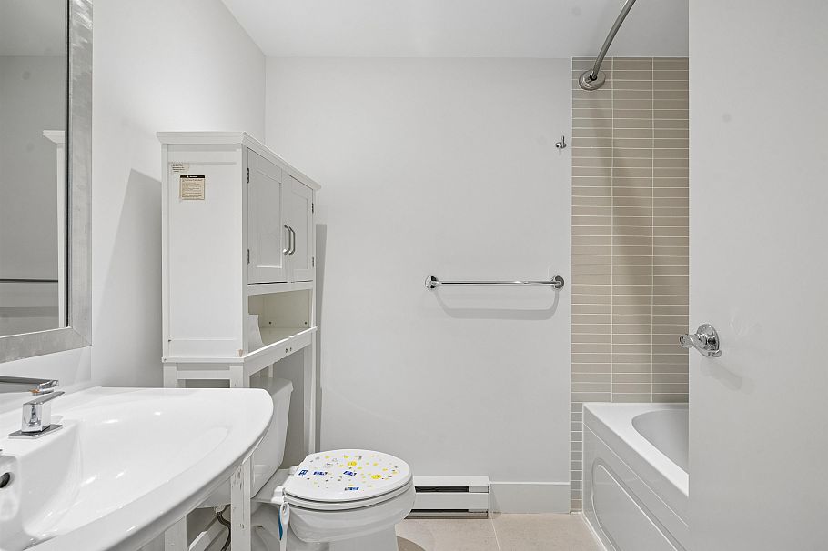 2957 Laurel Street Vancouver, BC - 19