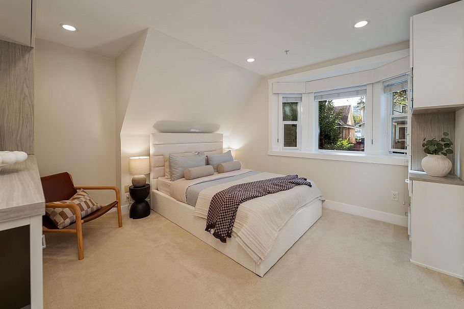 1479 East 20th Avenue Vancouver, BC - 22