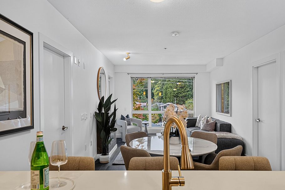 316 1330 Marine Drive North Vancouver, BC - 16