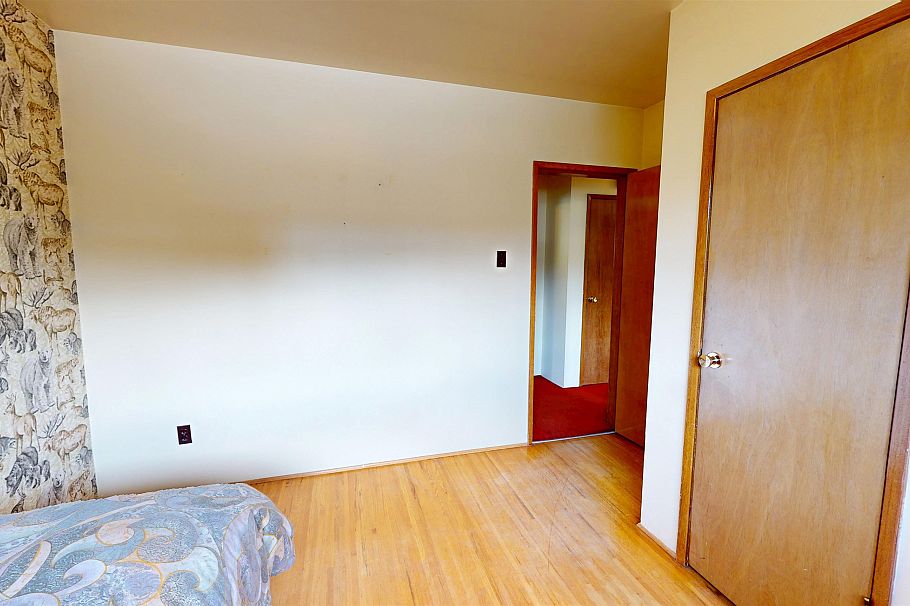 492 Aubrey Place Vancouver, BC - 16