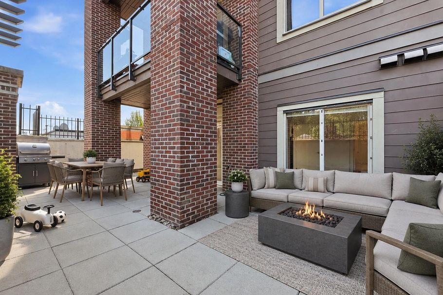 204 1273 Marine Drive North Vancouver, BC - 12