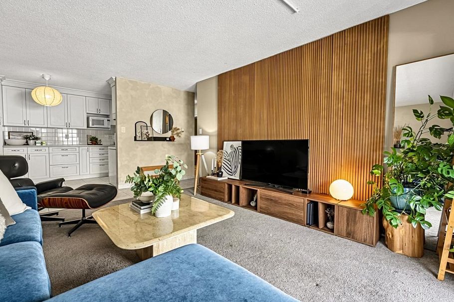 309 275 W 2nd Street North Vancouver, BC - 1