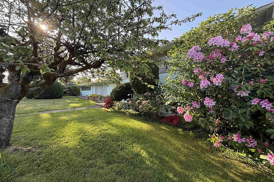 692 W 39th Avenue Vancouver, BC - 12