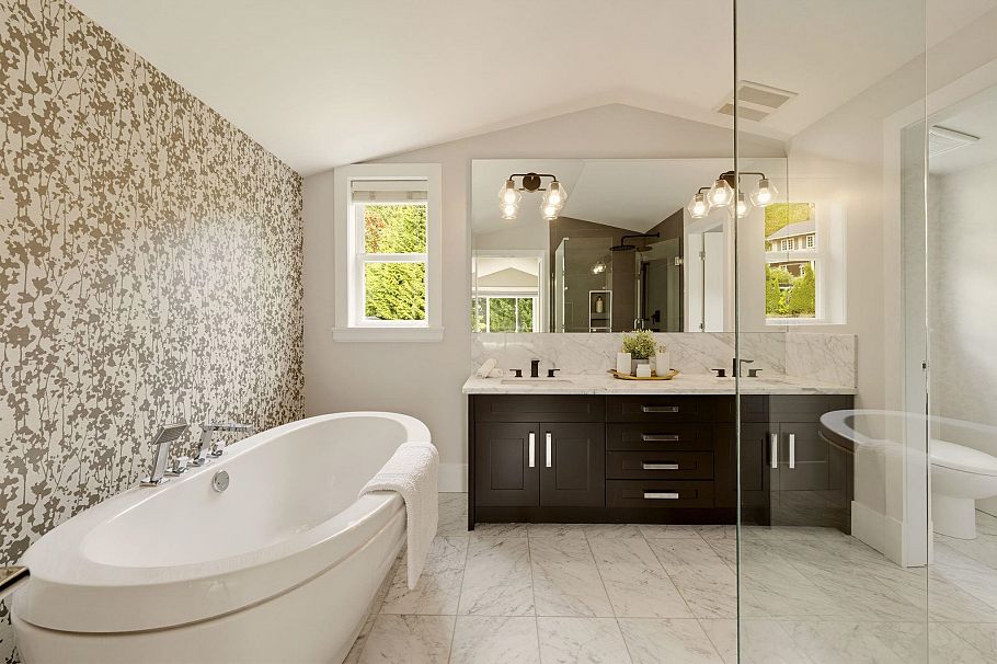5008 Redonda Drive North Vancouver, BC - 18