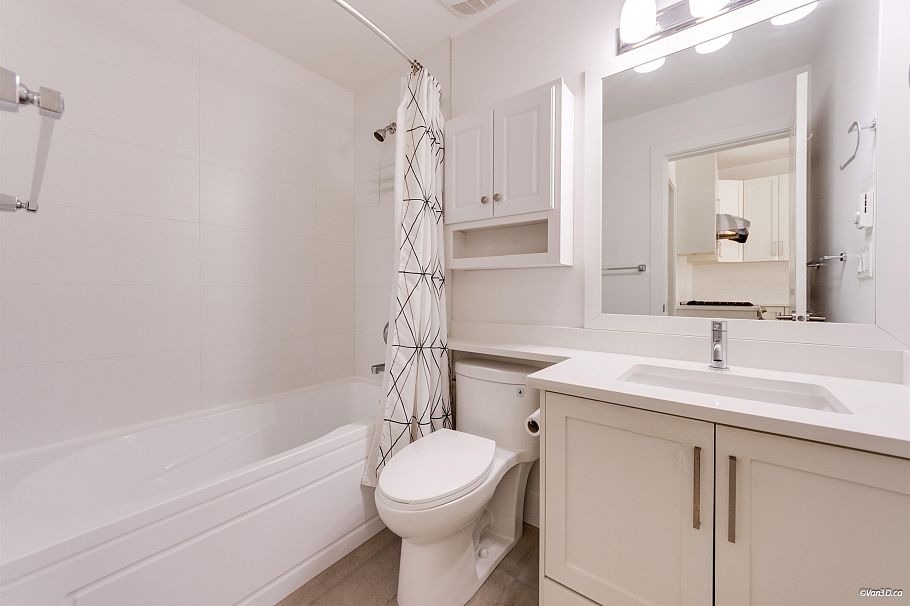 5835 Wales Street Vancouver, BC - 10