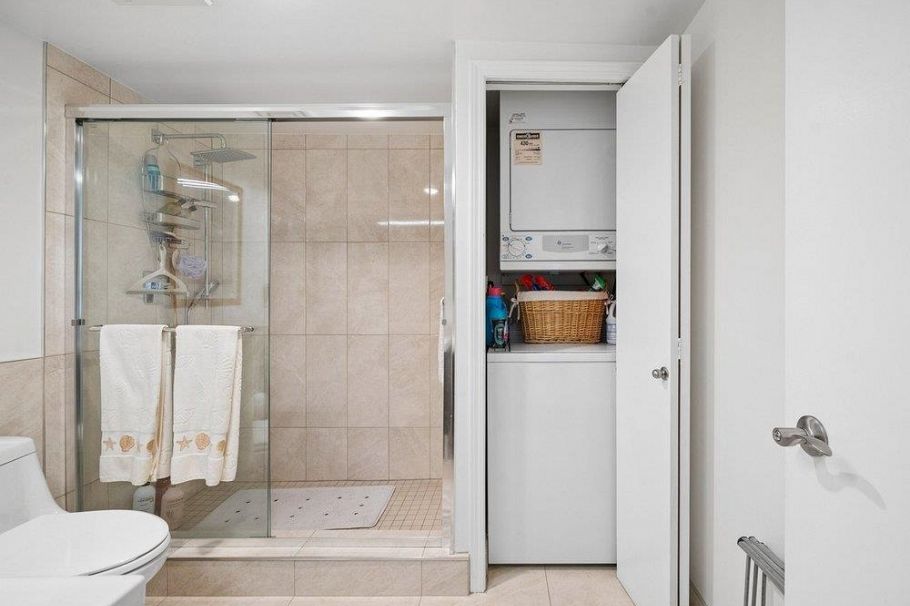 215 456 Moberly Road Vancouver, BC - 16
