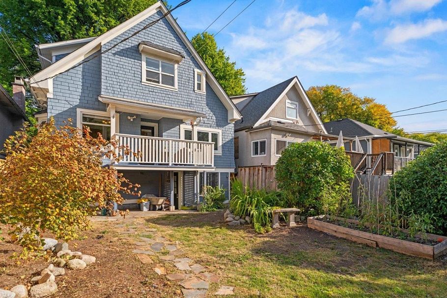 308 E 23rd Avenue Vancouver, BC - 35