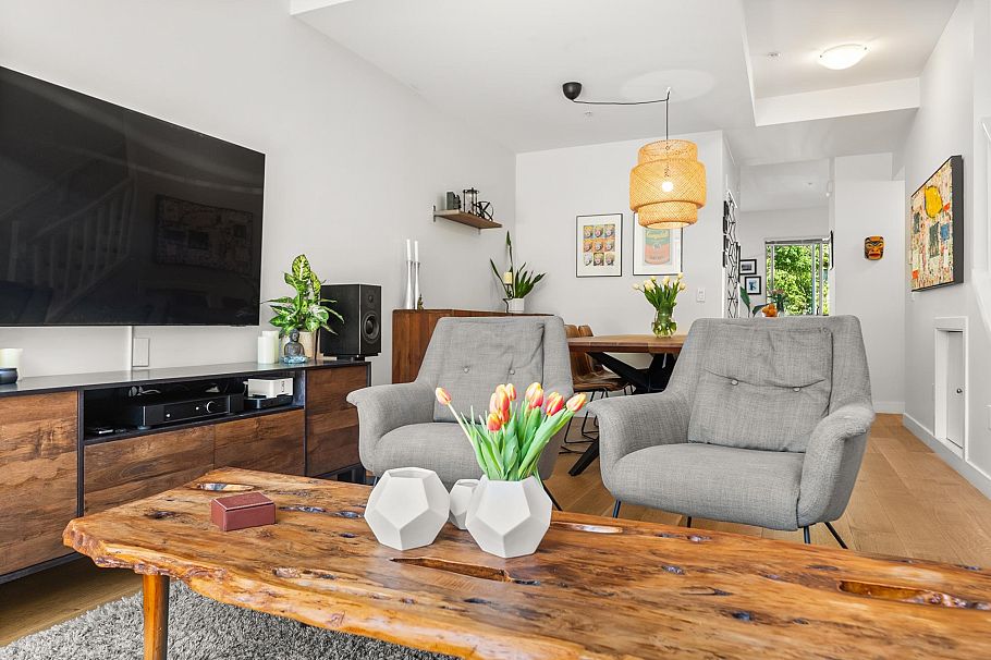 3 307 E 15th Street North Vancouver, BC - 10