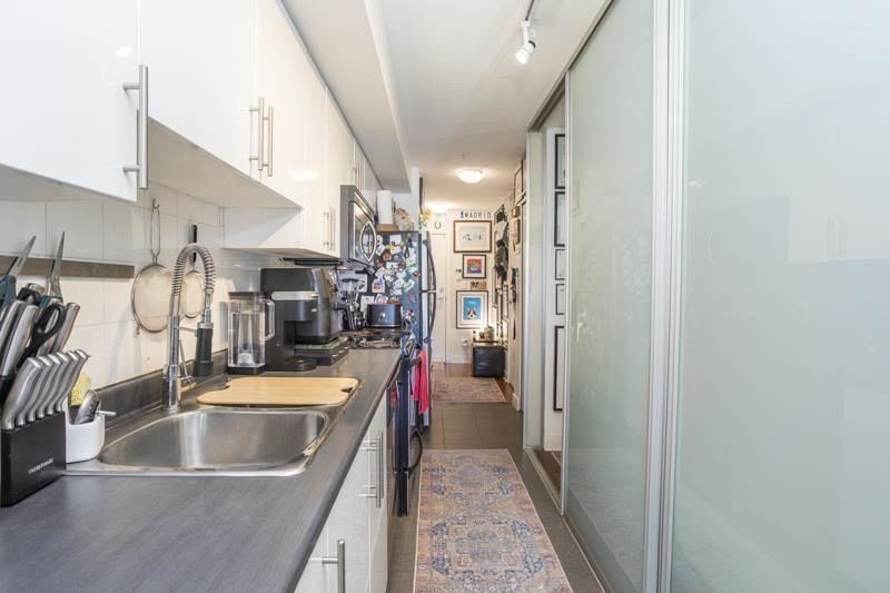 316 2150 E Hastings Street Vancouver, BC - 8