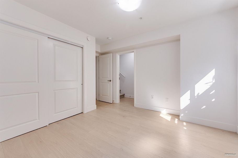 5835 Wales Street Vancouver, BC - 19