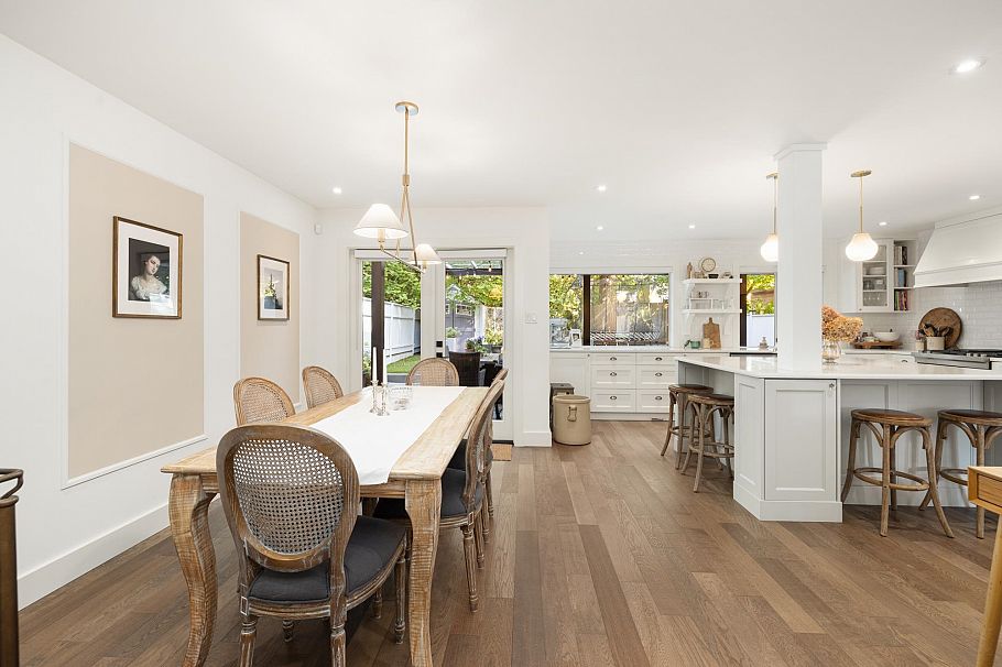 3558 Everglade Place North Vancouver, BC - 21