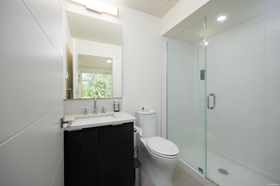 5552 Oak Street Vancouver, BC - 15