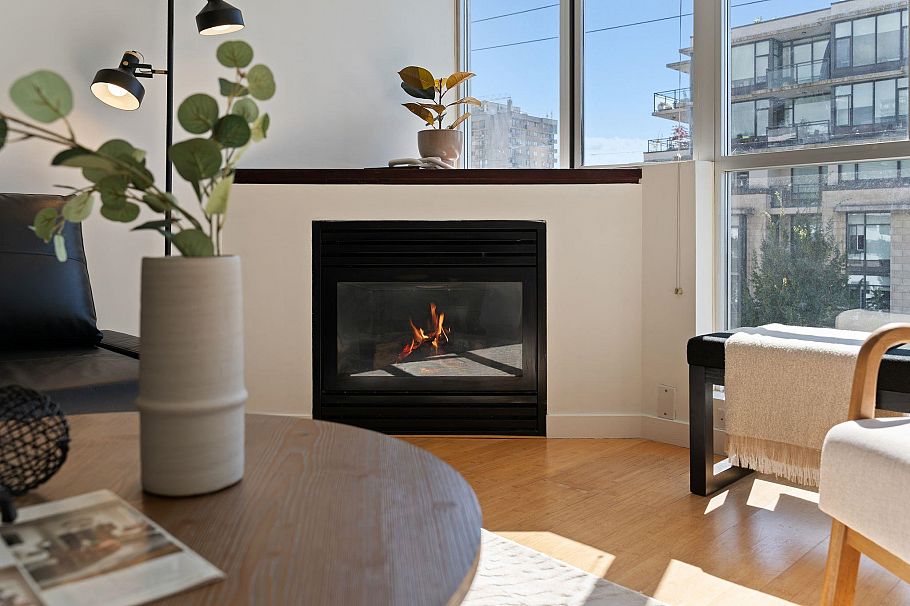 409 122 E 3rd Street North Vancouver, BC - 8
