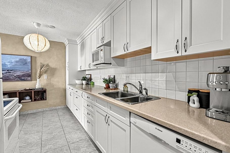 309 275 W 2nd Street North Vancouver, BC - 19