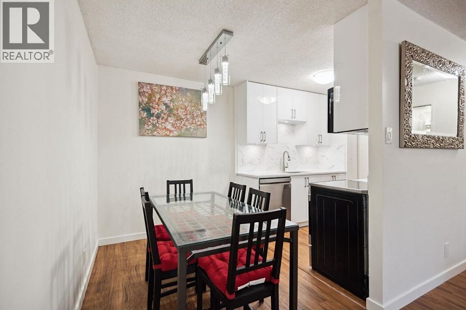 519 2012 Fullerton Avenue North Vancouver, BC - 4