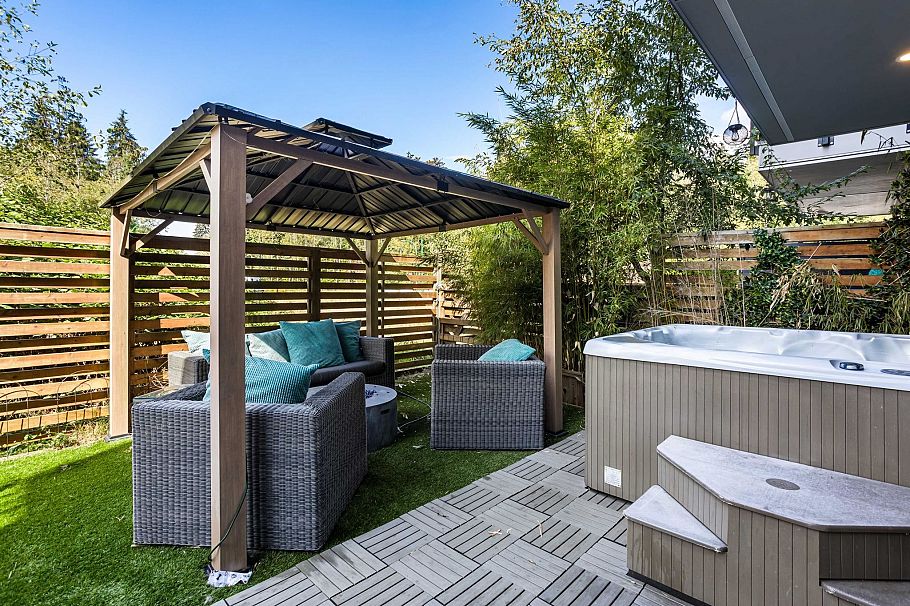 53 3597 Malsum Drive North Vancouver, BC - 4