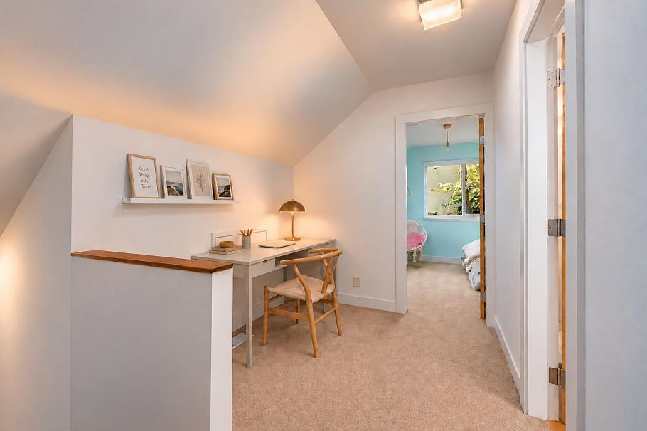 1458 Kilmer Road North Vancouver, BC - 25