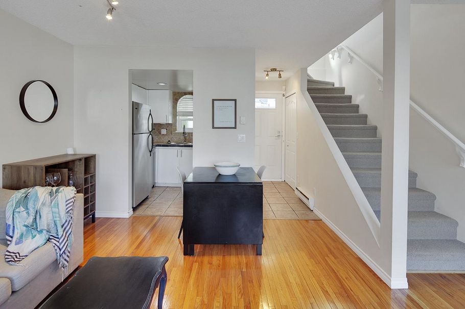 1210 W 7th Avenue Vancouver, BC - 11