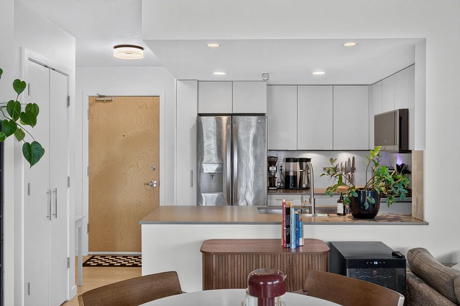 502 120 Milross Avenue Vancouver, BC - 14