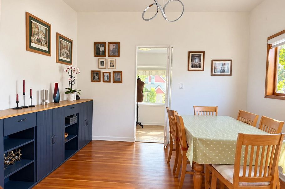 216 E 18th Street North Vancouver, BC - 7