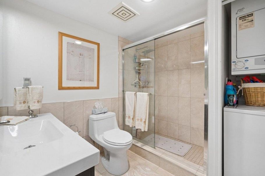 215 456 Moberly Road Vancouver, BC - 23