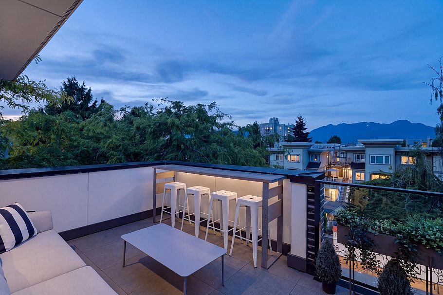1880 E Georgia Street Vancouver, BC - 35