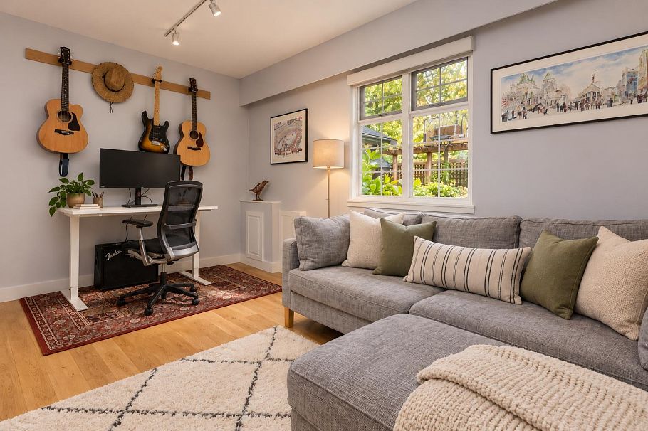 1458 Kilmer Road North Vancouver, BC - 16