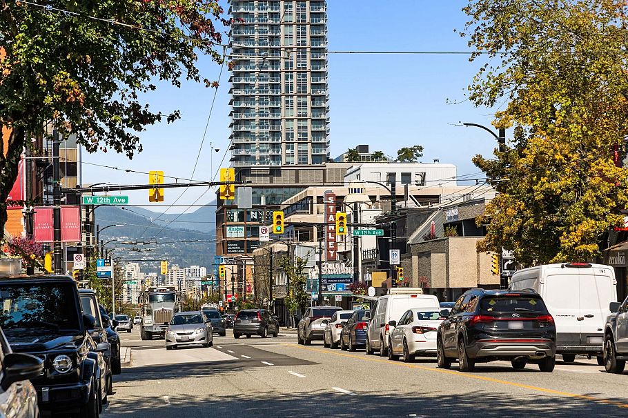112 1717 W 13th Avenue Vancouver, BC - 30