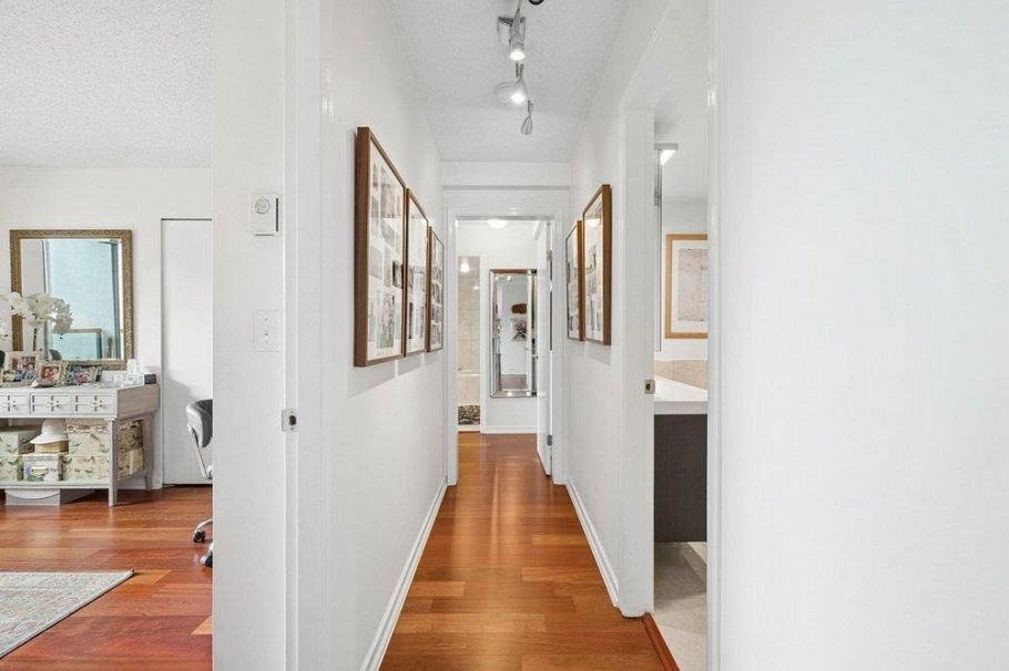 215 456 Moberly Road Vancouver, BC - 12
