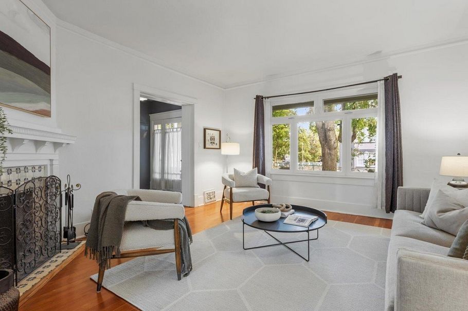 308 E 23rd Avenue Vancouver, BC - 7