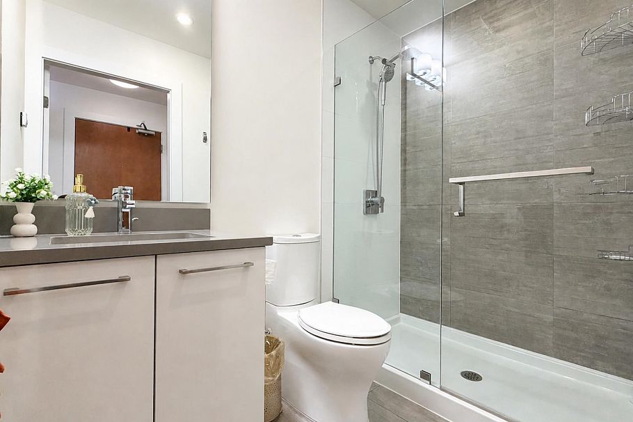 608 8580 River District Crossing Vancouver, BC - 13