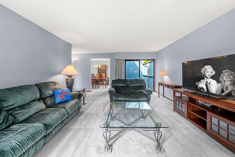3833 Lynn Valley Road North Vancouver, BC - 6