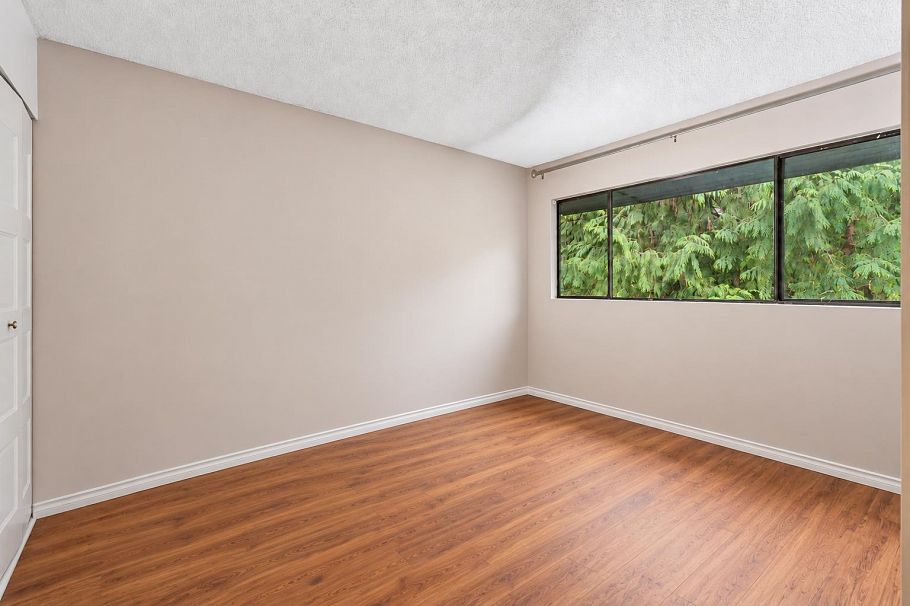 834 Hendecourt Road North Vancouver, BC - 18